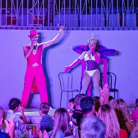 Maeva Escapades Les Playes Campsite 4*